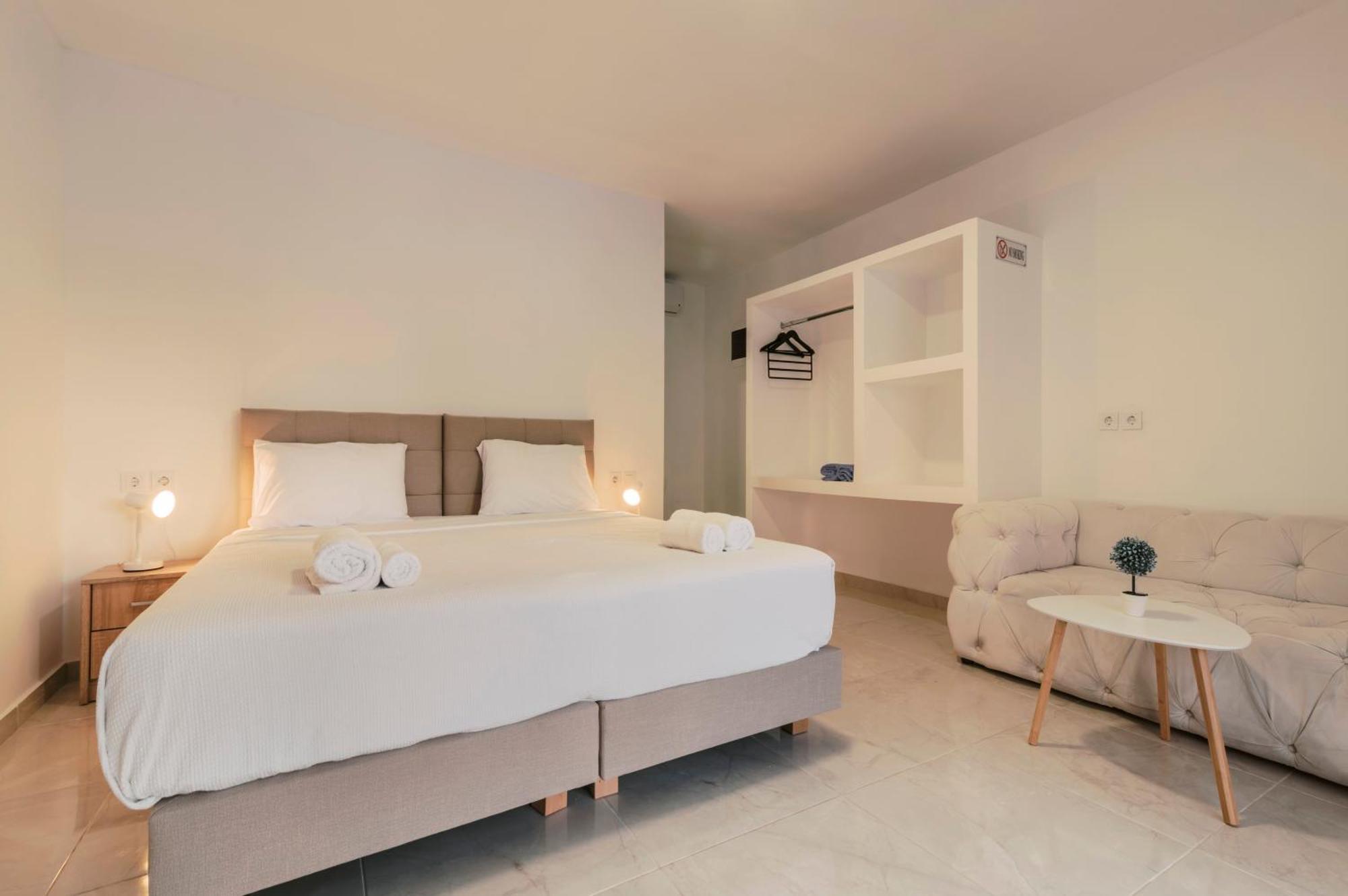 Bamboo Suites Hotel イアリソス エクステリア 写真