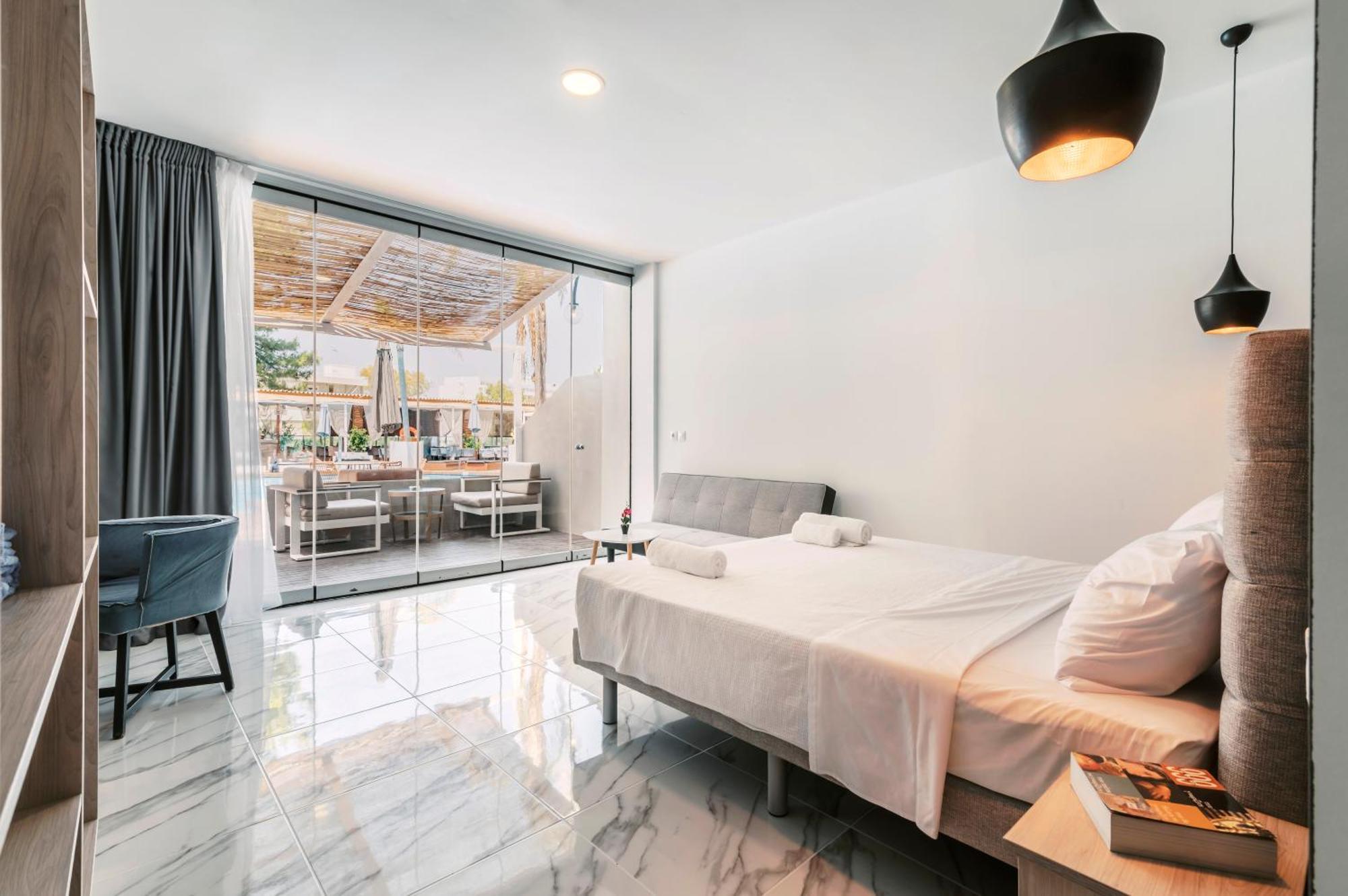 Bamboo Suites Hotel イアリソス エクステリア 写真